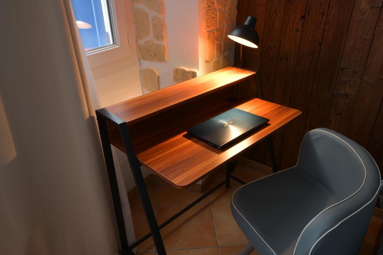 Aux 4 Logis Appart-Hotel - Studio Le City - Petit Dejeuner Inclus 1Ere Nuit Фуа Экстерьер фото