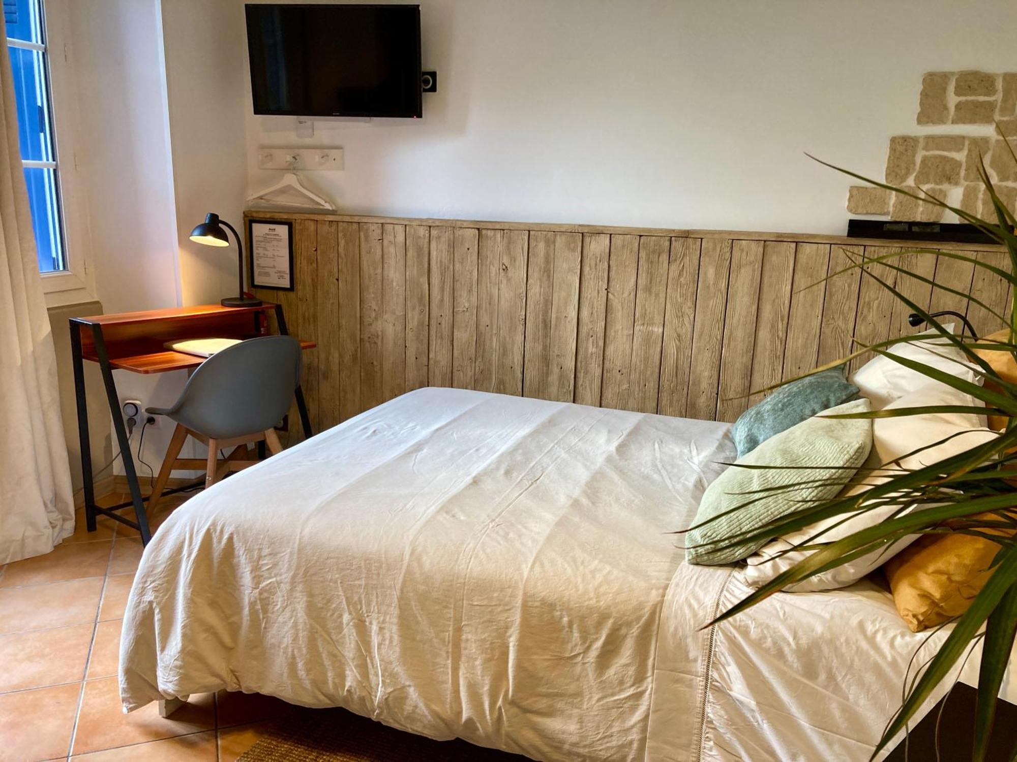 Aux 4 Logis Appart-Hotel - Studio Le City - Petit Dejeuner Inclus 1Ere Nuit Фуа Экстерьер фото