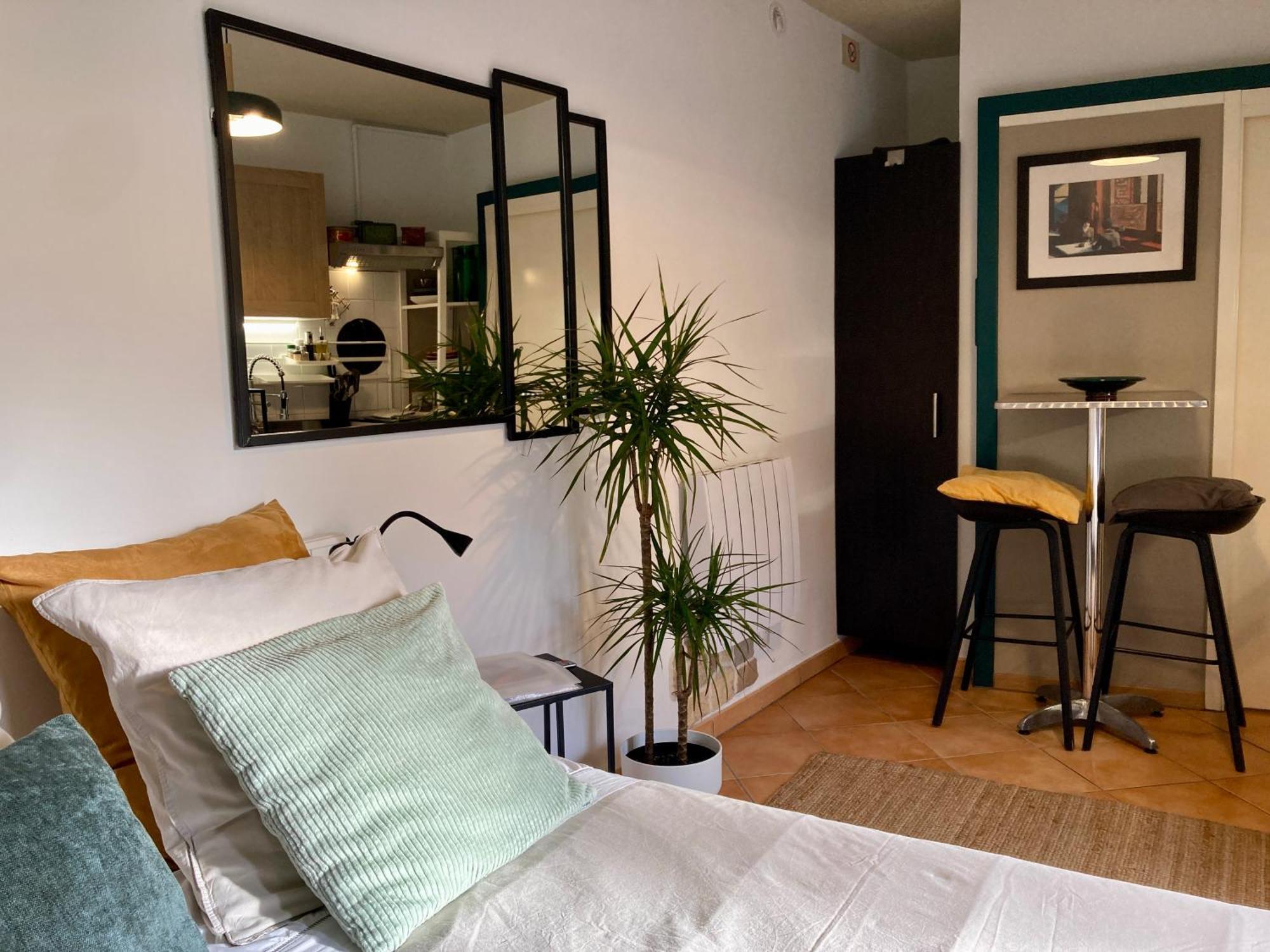 Aux 4 Logis Appart-Hotel - Studio Le City - Petit Dejeuner Inclus 1Ere Nuit Фуа Экстерьер фото